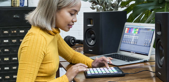 Novation Launchpad Mini Mk3 - Innowacyjne Tworzenie Muzyki