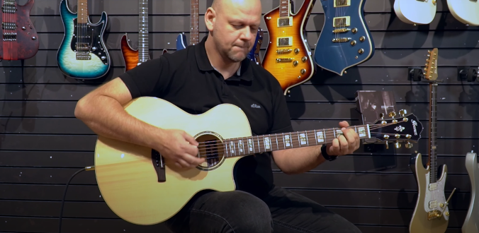 Ibanez AE390-NTA - test Tomka Andrzejewskiego