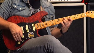 Sire Larry Carlton S7 FM STR New Gen - gitara o piknym brzmieniu i zapierajcym dech w piersi wygldzie.