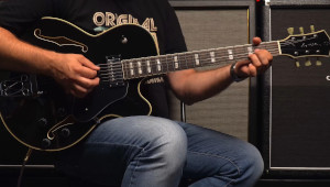 JAZZ, BLUES I TEN KLIMAT! - Larry Carlton H7F BK