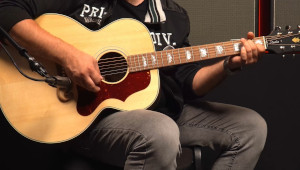 Gibson SJ-200 Studio Walnut Natural - test Tomka Andrzejewskiego