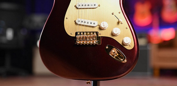 Krótko i na temat - Squier 40th Anniversary Stratocaster Gold vs Vintage.