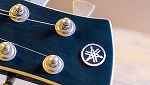 Kr�tko i na temat - Nowoczesno�� wizualna i genialne brzmienie? Yamaha Revstar Standard vs Elements!