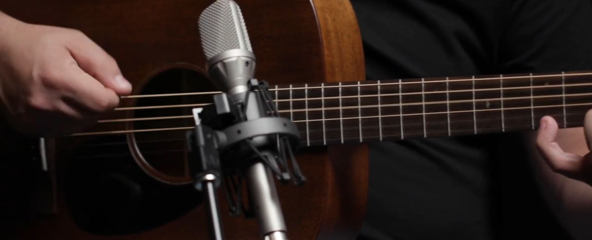 Martin 000-15M Korpus