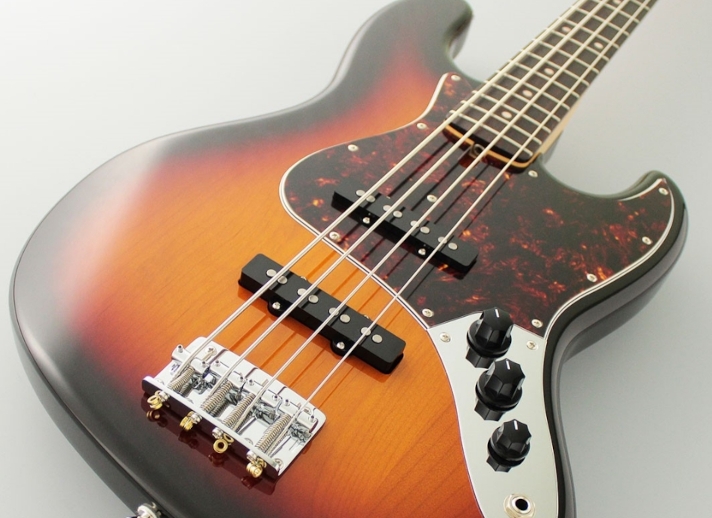 FGN Neo Classic JB-100 3Tone Sunburst Korpus